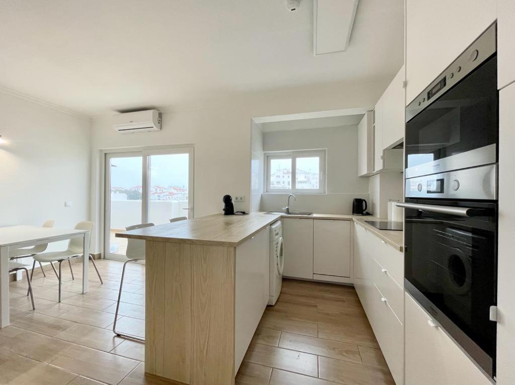 Albufeira Centre Apartment With Pool Екстериор снимка